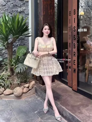 Photo 2 of Váy ren mini kem có nơ nữ
