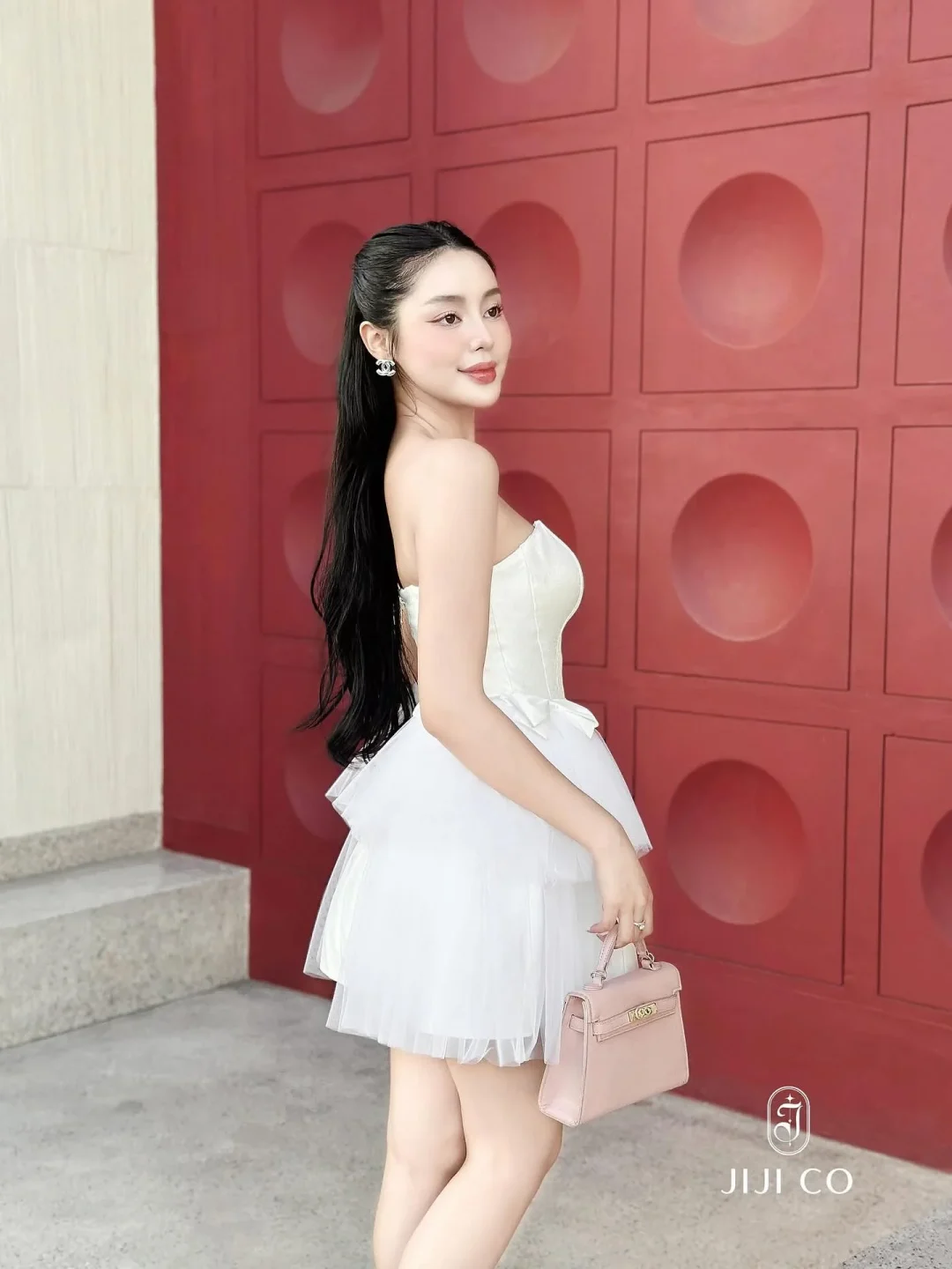 Ảnh 3 của Váy tutu trắng cúp ngực Jijico size S