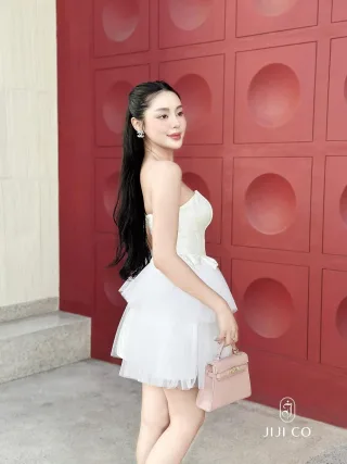 Ảnh 3 của Váy tutu trắng cúp ngực Jijico size S