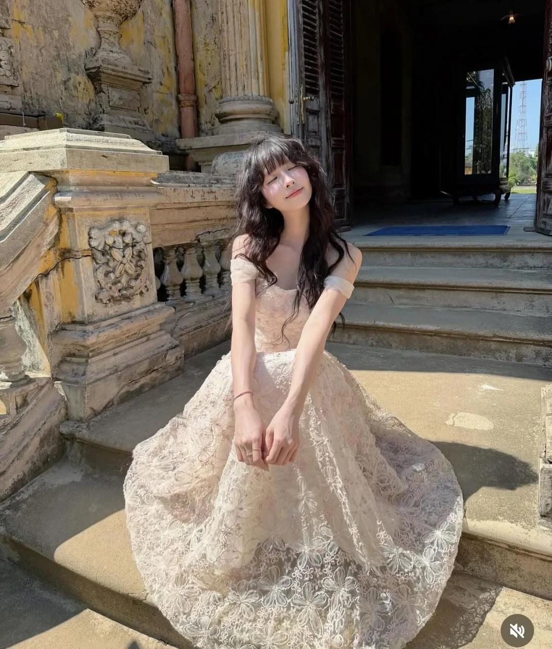 Photo 1 of Váy ren dài trễ vai Ther Design
