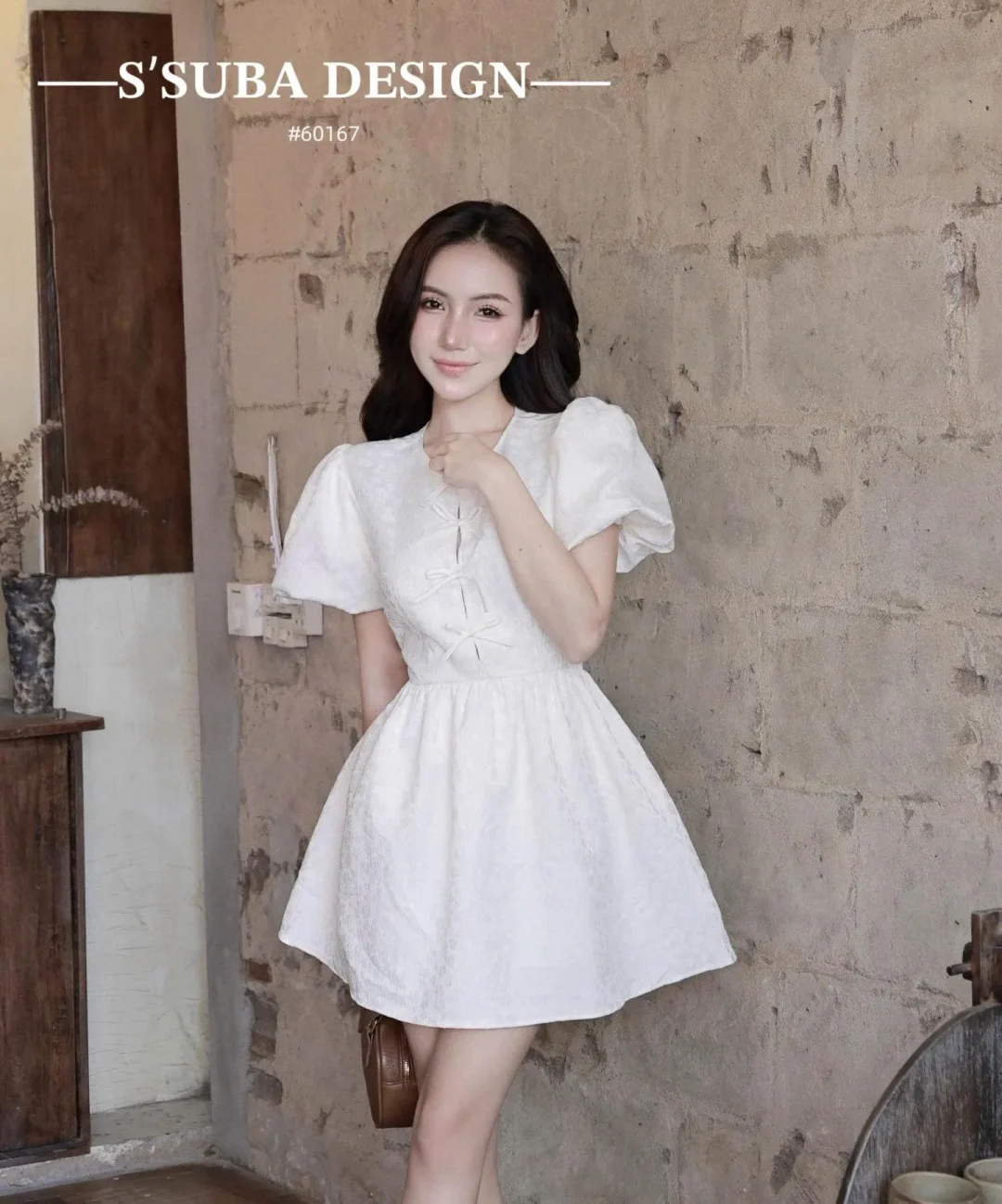 Photo 1 of Đầm trắng tay phồng babydoll size M