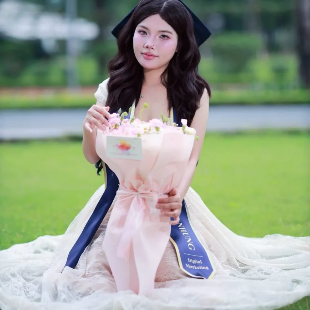 Ảnh 2 của Váy ren trắng TC Dress A200 nữ