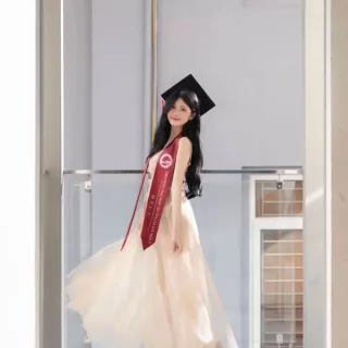 Ảnh 3 của Váy tulle be nhạt dự lễ tốt nghiệp