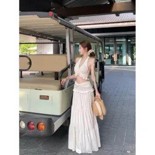 Ảnh 1 của Set croptop váy maxi trắng kem nữ size M