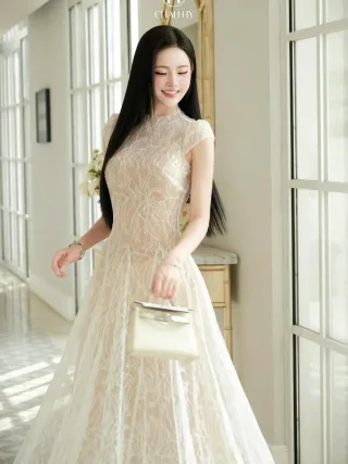 Ảnh 1 của Váy ren dạ hội trắng nữ size M