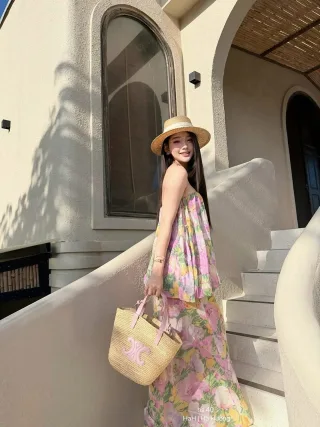 Ảnh 1 của Váy maxi hoa hai dây pastel nữ