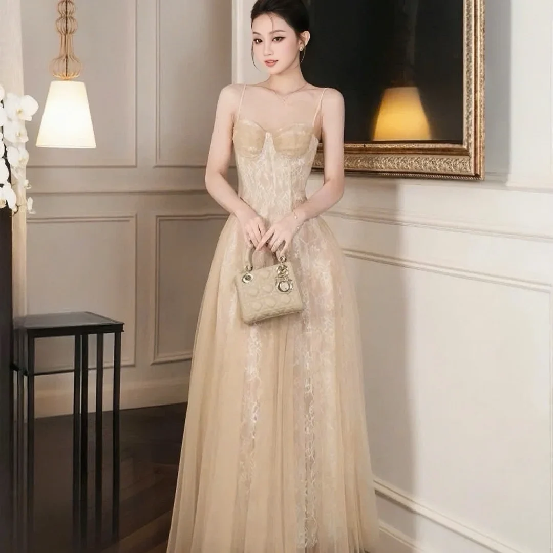 Photo 1 of Váy dạ hội ren be maxi Chouchou size M