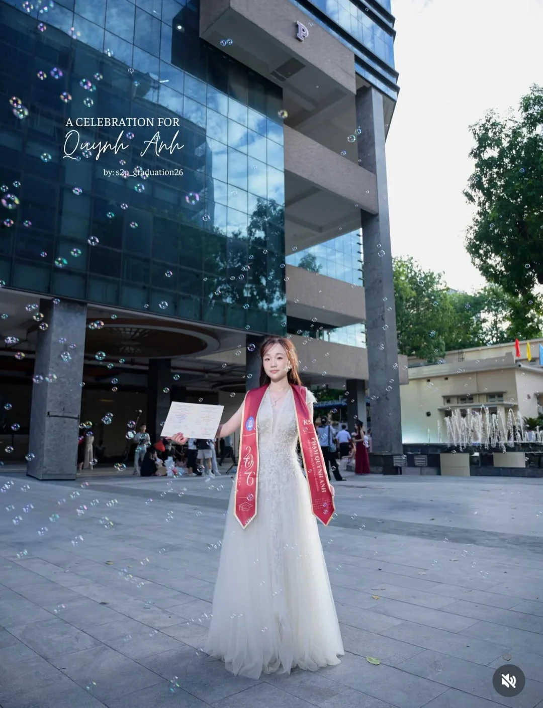 Ảnh 1 của Đầm dạ hội trắng kim sa Sò Vintage