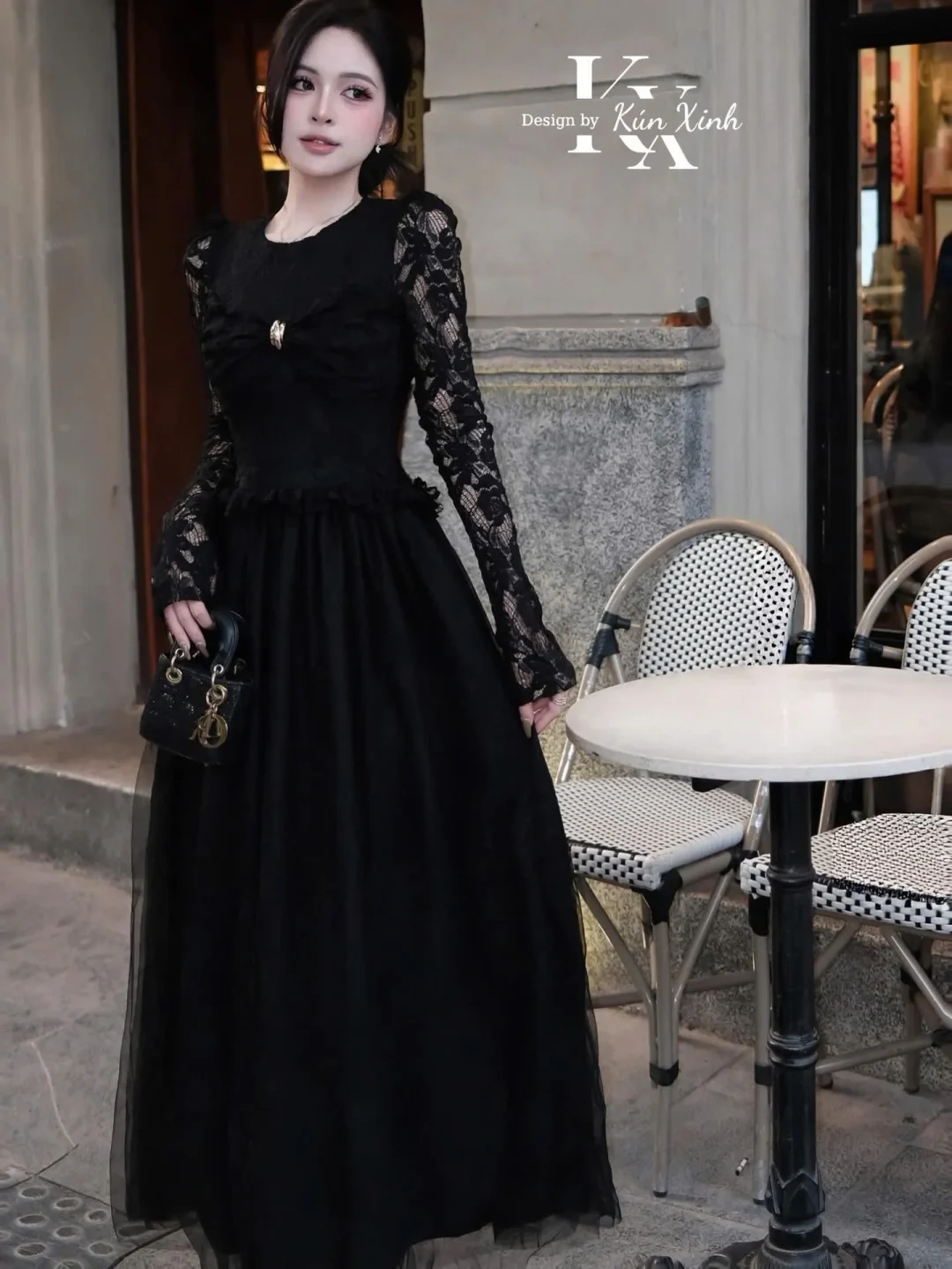 Ảnh 3 của Váy maxi đen tay ren size M