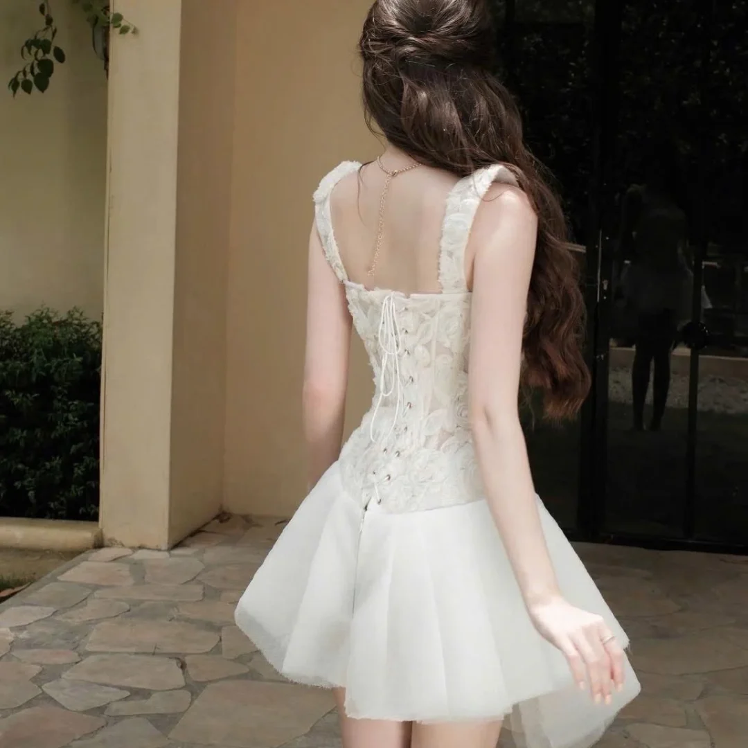 Photo 2 of Đầm corset trắng ngắn nữ A199
