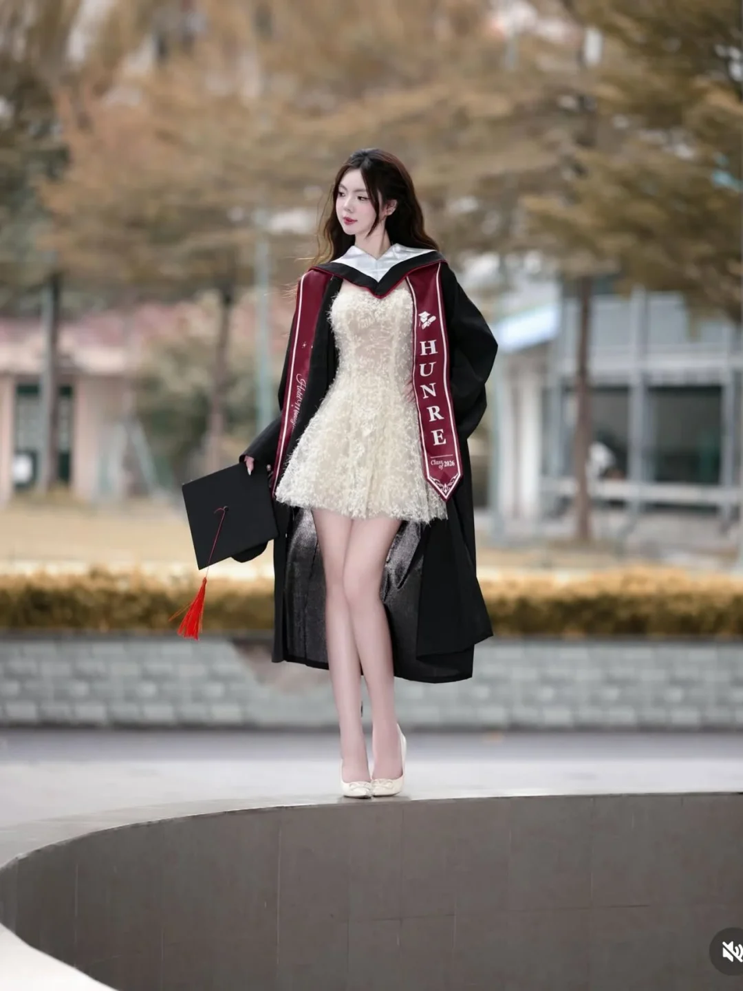 Ảnh 2 của Váy tiệc voan trắng hở lưng Sò Vintage