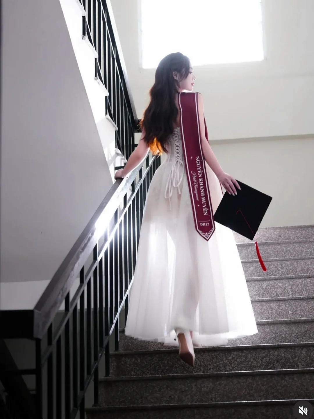 Ảnh 1 của Váy tiệc voan trắng hở lưng Sò Vintage