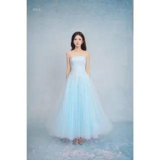 Ảnh 2 của Váy dạ hội xanh nhạt trễ vai Tiela