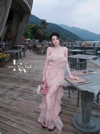Photo 3 of Đầm maxi voan bèo nhún hồng nhạt nữ