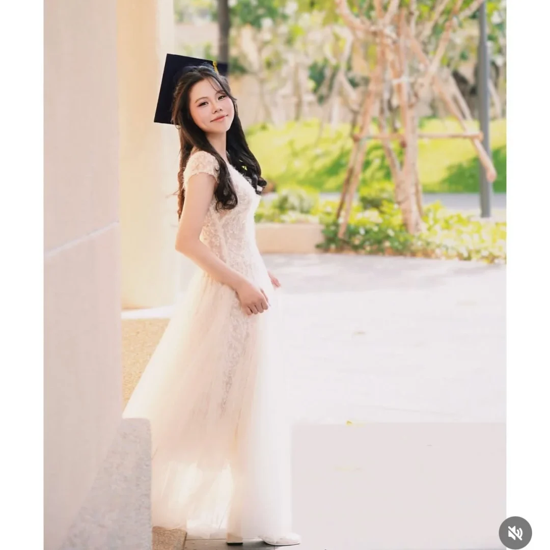 Ảnh 3 của Váy dạ hội tulle trắng kem Sò Vintage