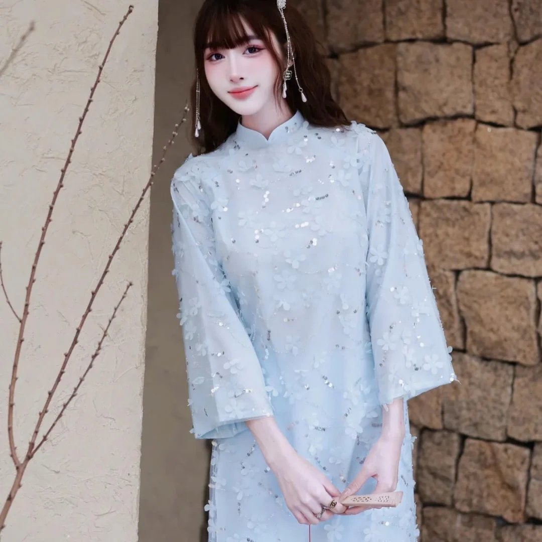 Photo 2 of Áo dài nữ sequin xanh nhạt size S