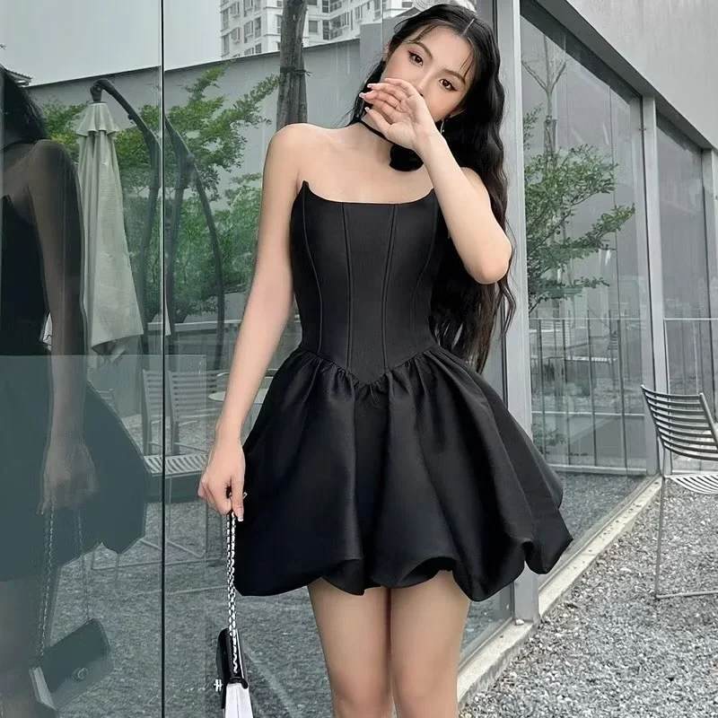 Ảnh 2 của Váy cúp ngực xòe đen satin Florus