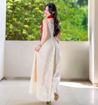 Photo 2 of Váy ren trắng dự tiệc nữ A286