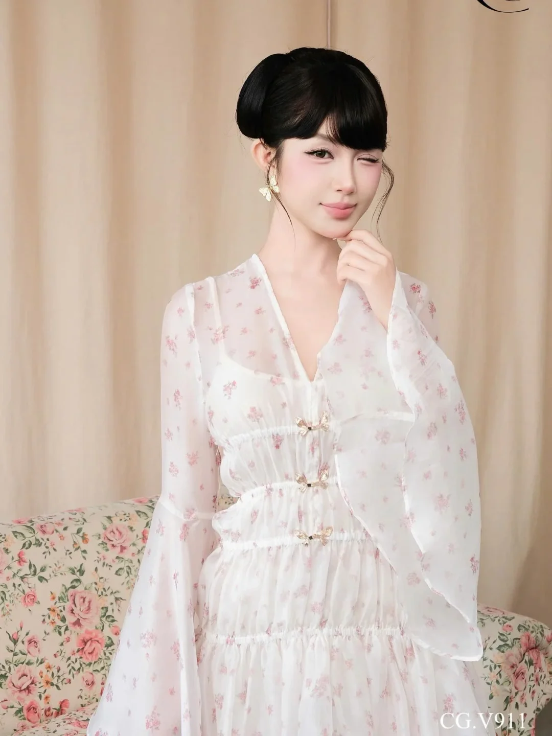 Ảnh 4 của Váy voan hoa nhí trắng size M