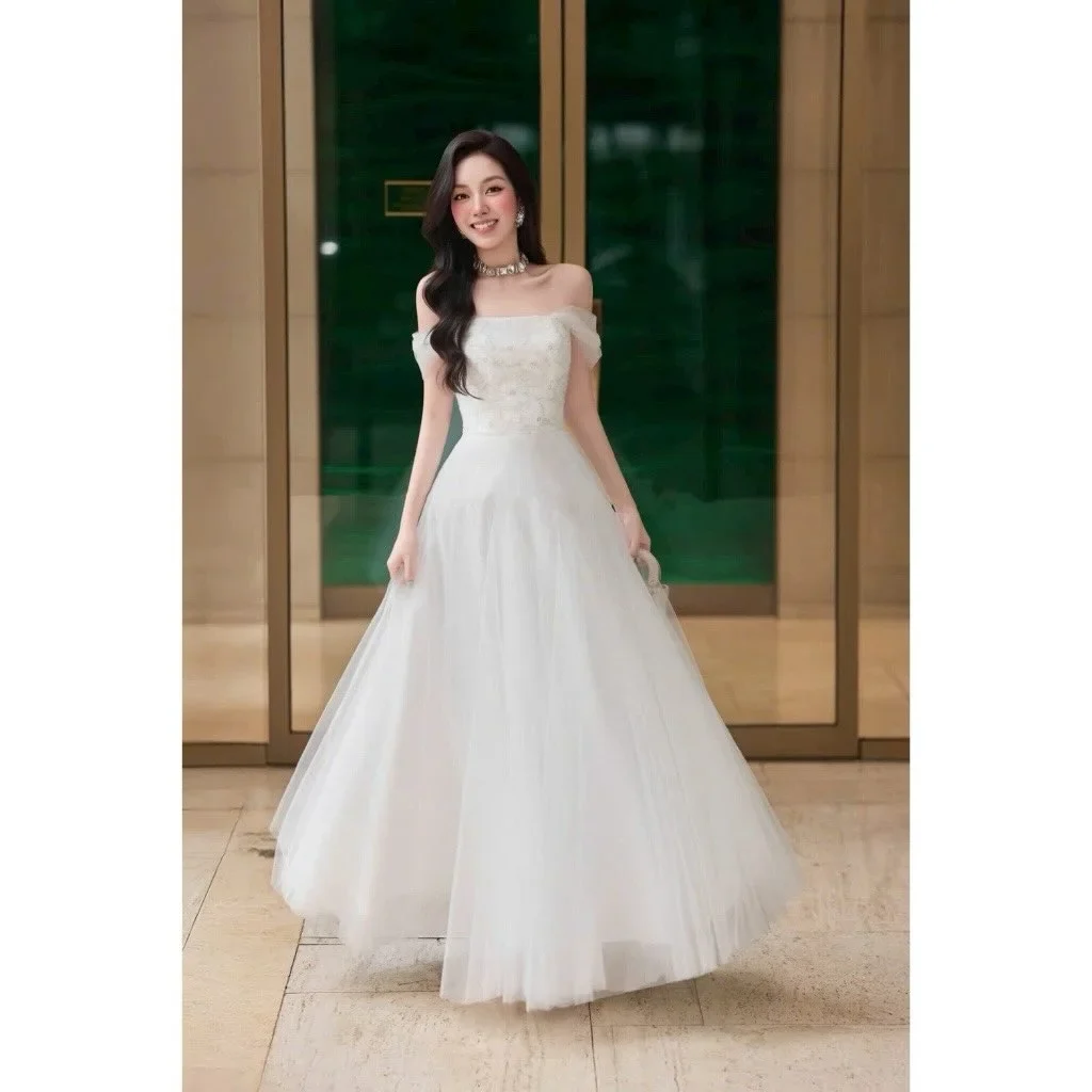 Ảnh 3 của Váy cưới trắng vai trễ Loris size M