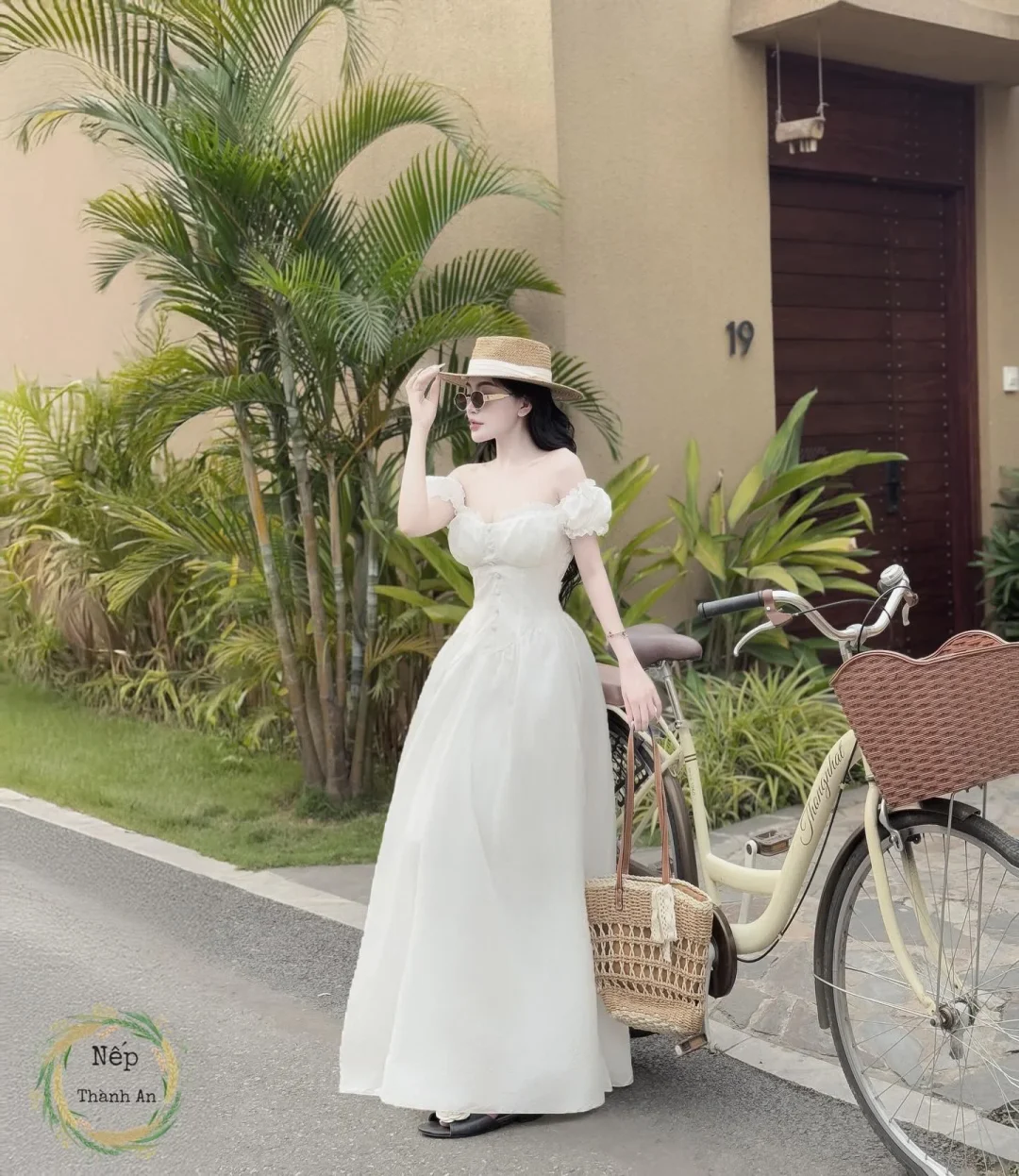 Ảnh 1 của Váy maxi trắng trễ vai size M