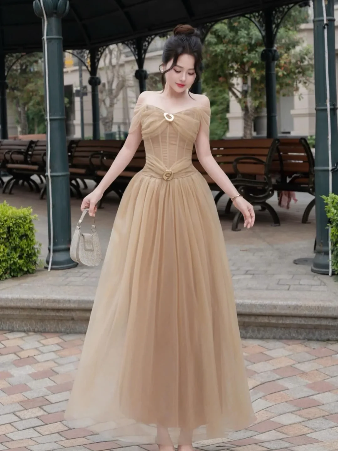 Photo 2 of Váy tiệc voan be dạ hội size L