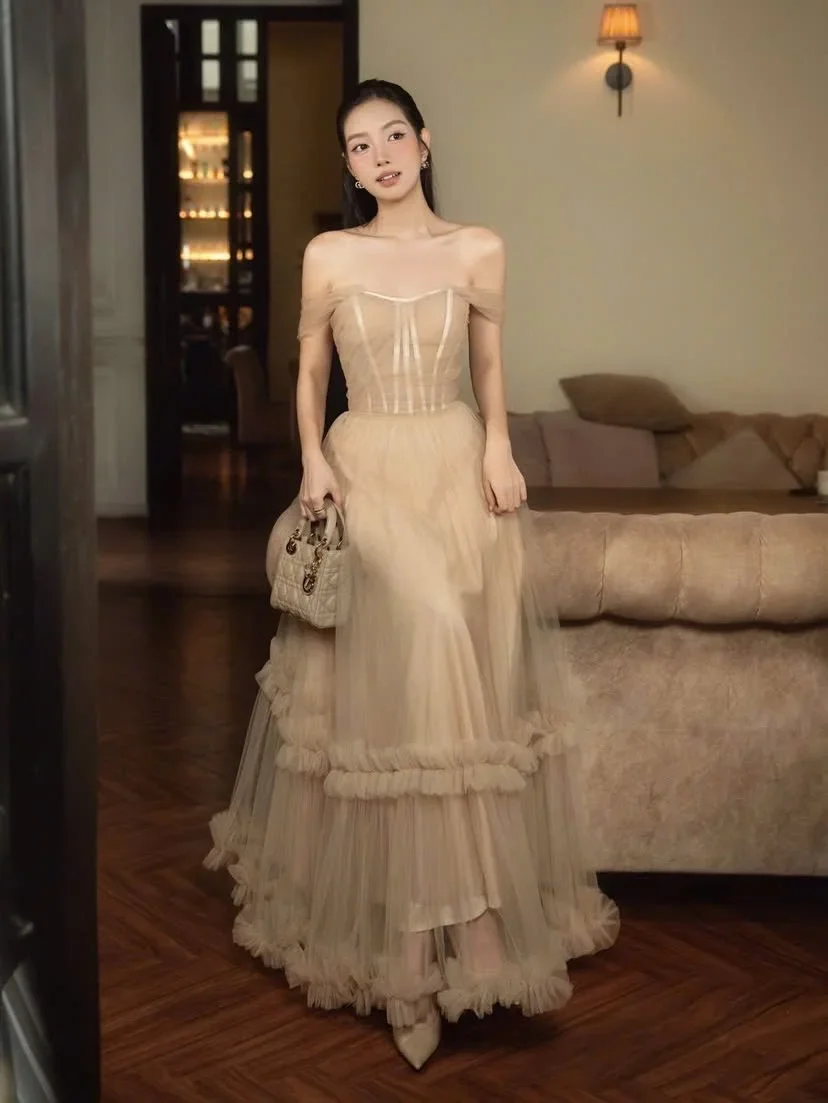 Photo 1 of Đầm dạ hội voan be trễ vai nữ