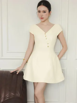 Ảnh 1 của Váy mini tweed Joven nút vàng size S