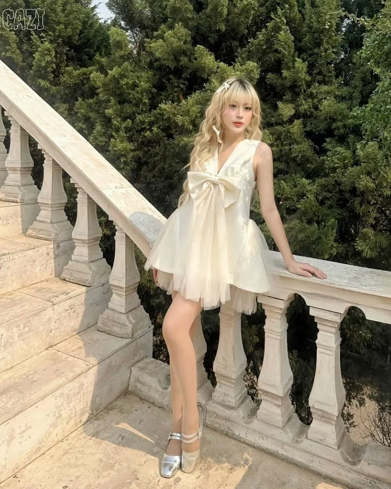 Photo 4 of Váy tulle trắng hai lớp brand Cazi