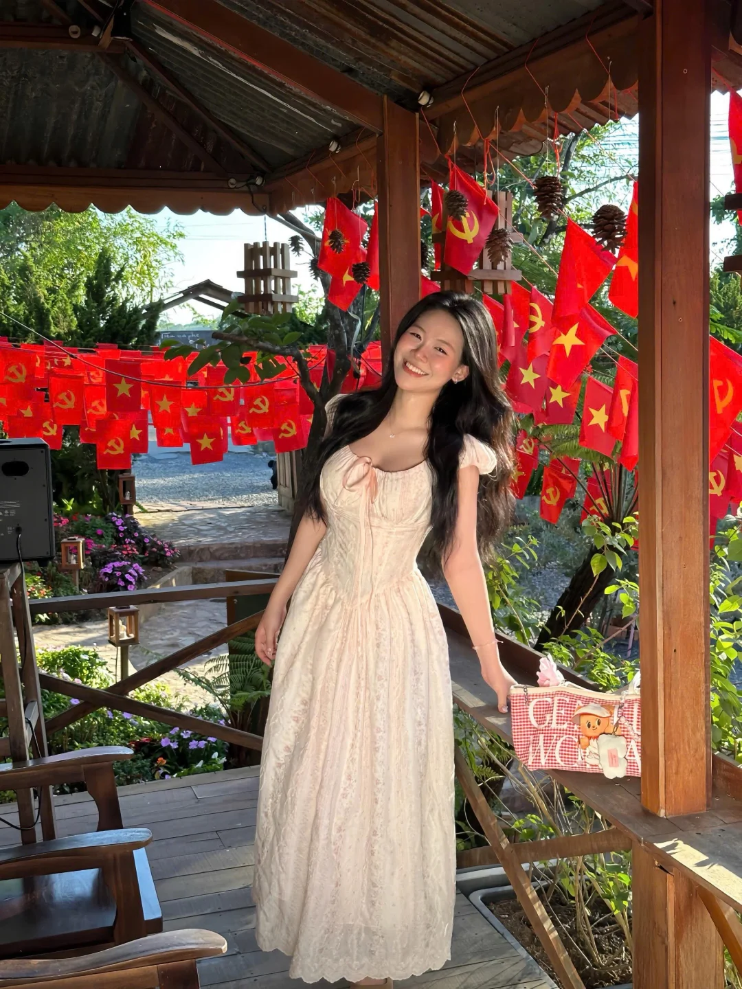 Ảnh 1 của Đầm ren maxi kem size M nữ