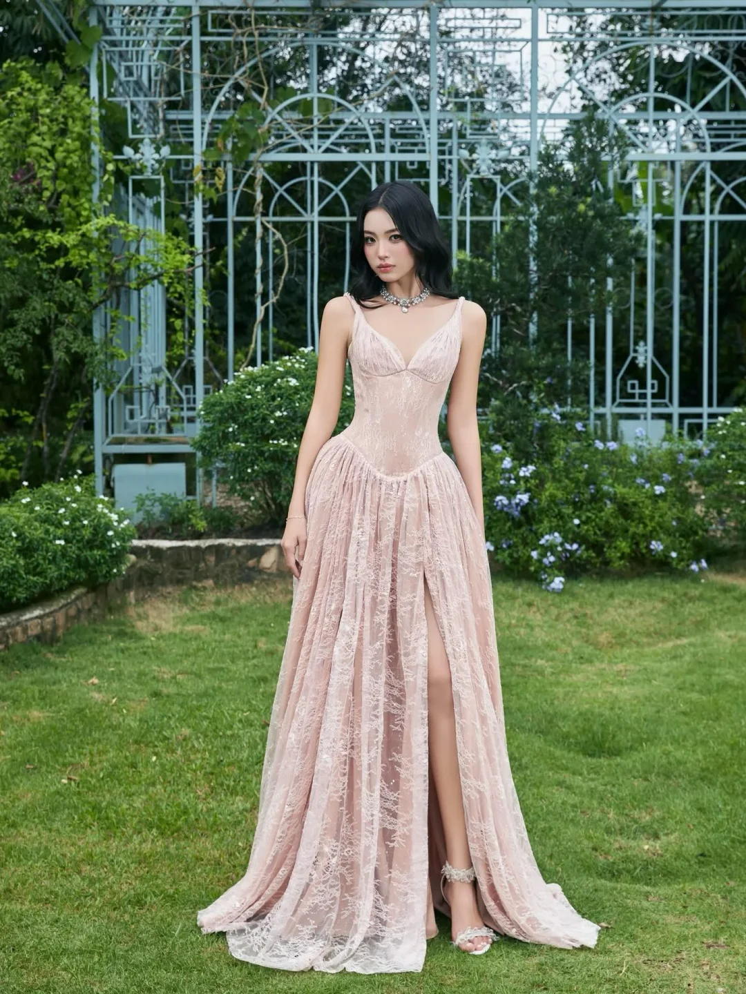 Ảnh 1 của Váy dạ hội ren hồng pastel nữ