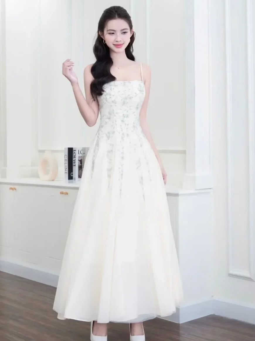 Photo 1 of Váy maxi hoa kem size S cho thuê