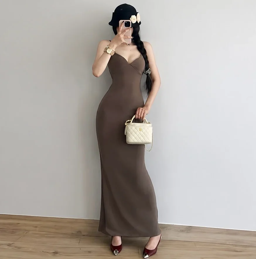 Ảnh 1 của Đầm maxi hai dây nâu freesize nữ