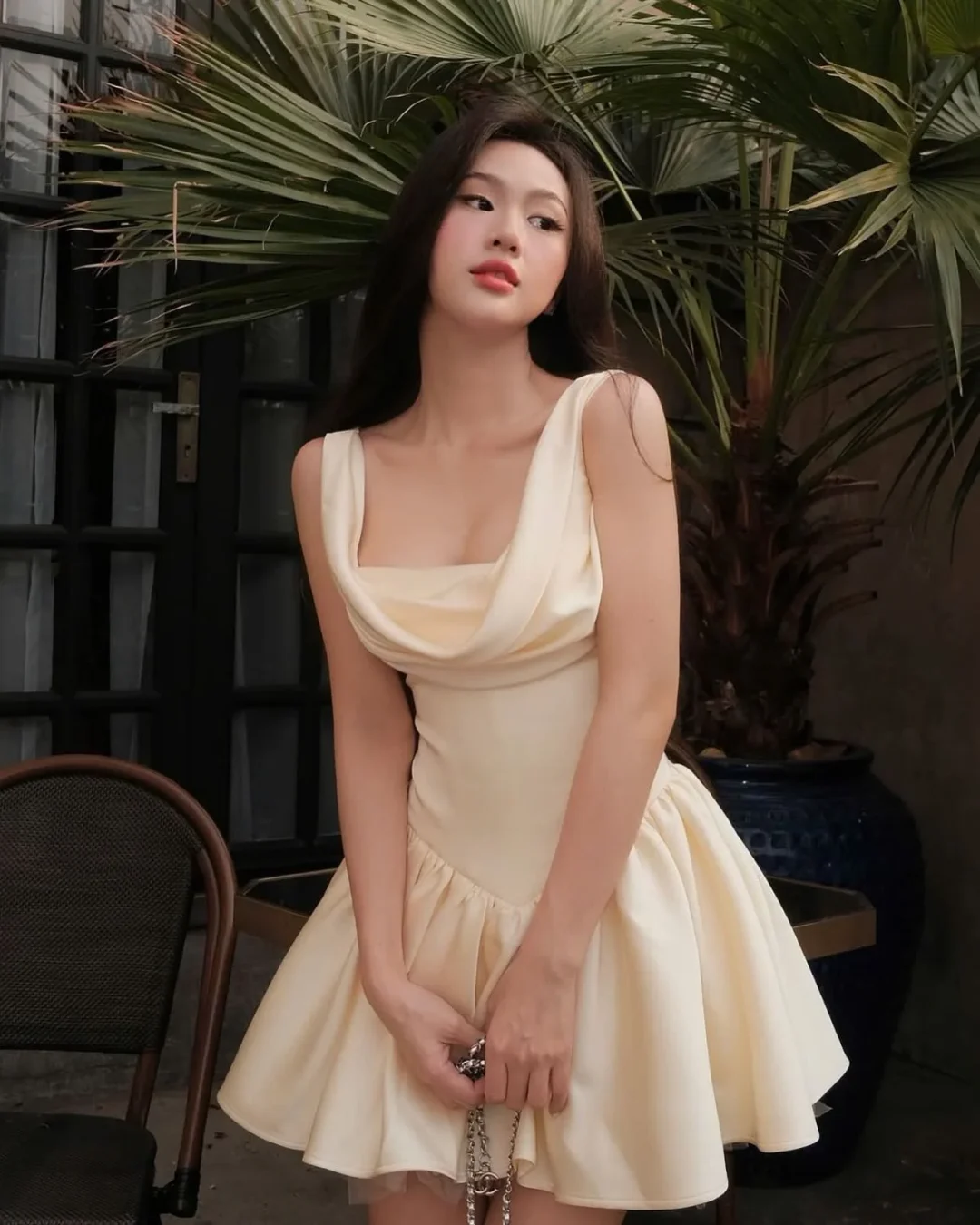 Photo 4 of Đầm mini satin kem nhạt Jubin Studio