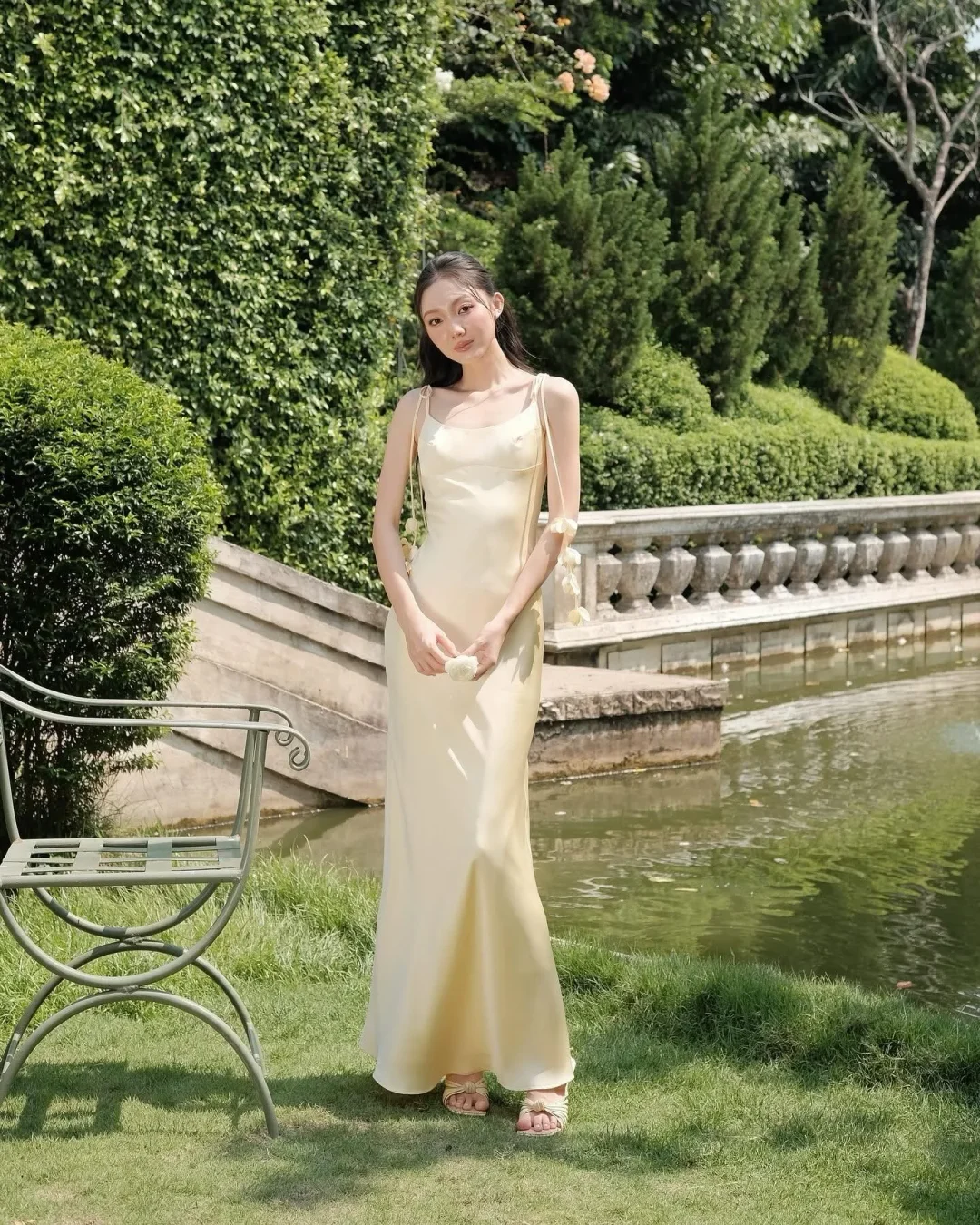 Ảnh 3 của Váy dài satin kem Rubies size S