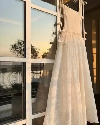 Ảnh 1 của Váy maxi ren trắng nữ tính vintage