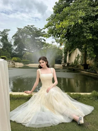 Ảnh 4 của Váy dạ tiệc ren vintage màu kem