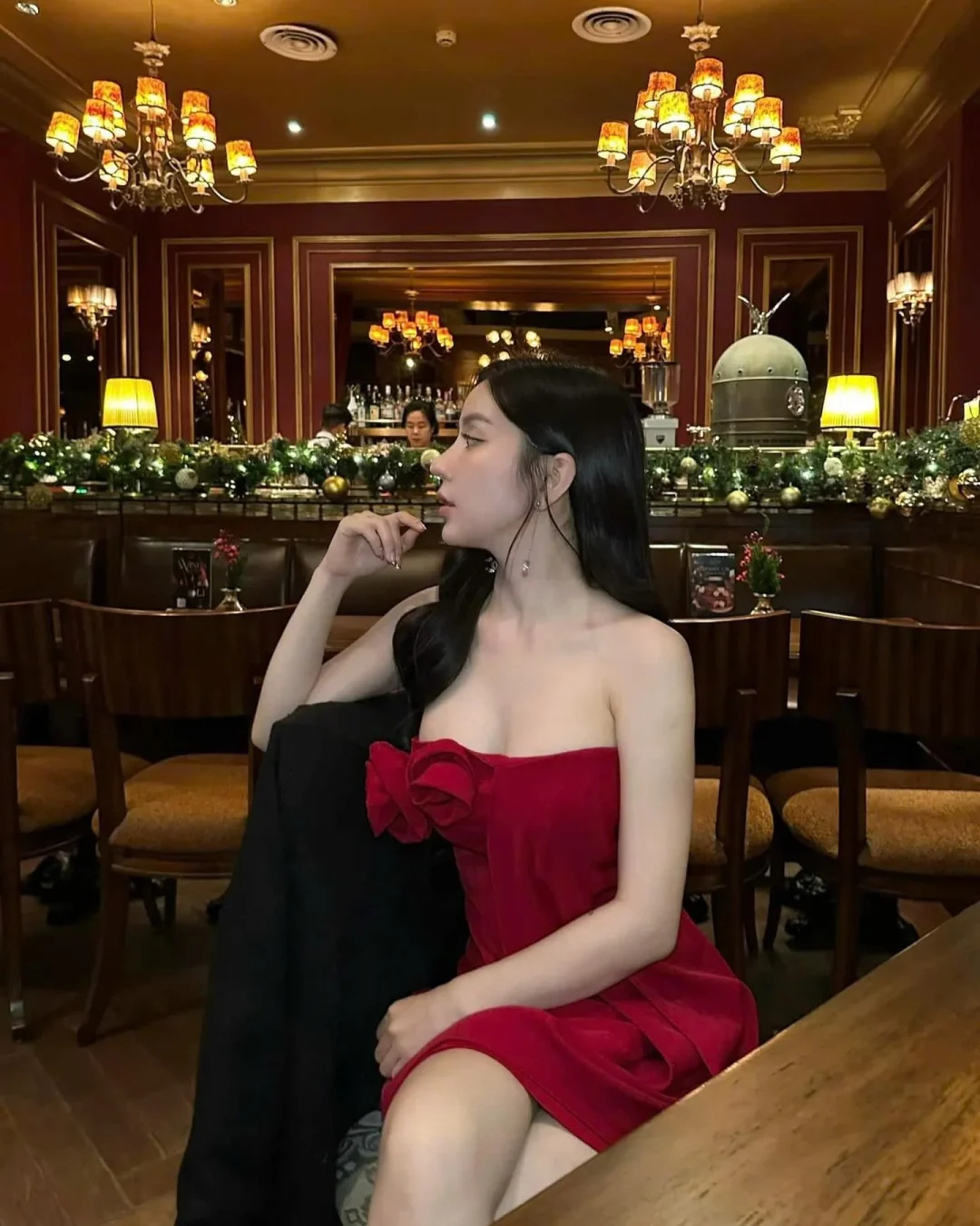 Photo 1 of Đầm đỏ cúp ngực nhung nơ XIPI