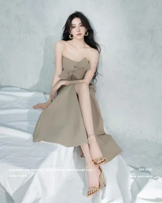 Photo 2 of Váy dài cúp ngực nơ be LANE JT