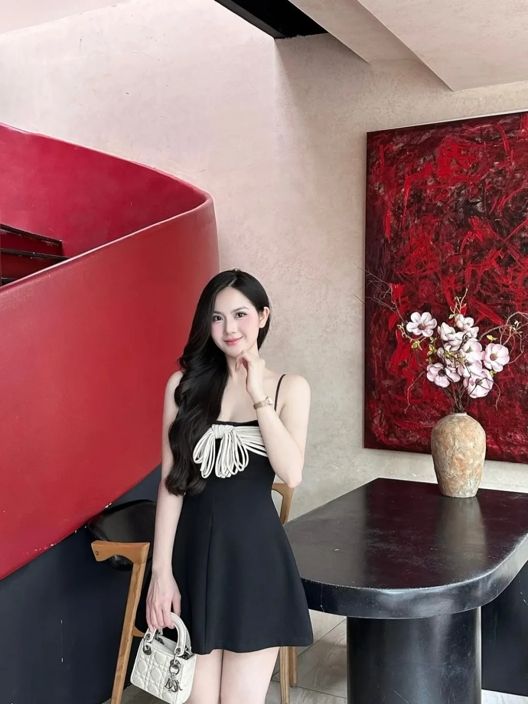 Photo 7 of Váy ngắn đen nơ trắng Aguja Studio