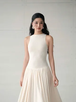 Photo 3 of Set váy maxi trắng kem Deliciae size S