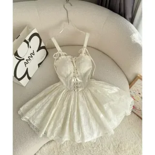 Photo 2 of Váy corset trắng dự tiệc nữ