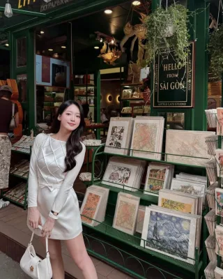 Ảnh 2 của Váy mini trắng Joie Des Roses tay dài