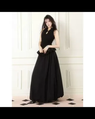 Photo 4 of Đầm maxi đen peplum dạ hội nữ