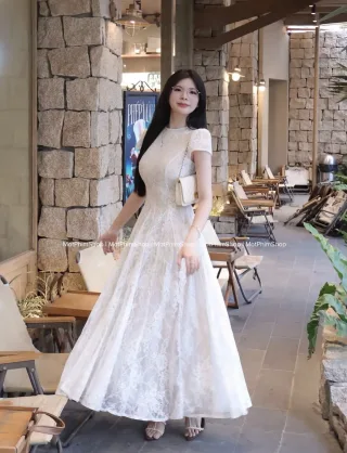 Ảnh 2 của Váy ren maxi kem size M nữ