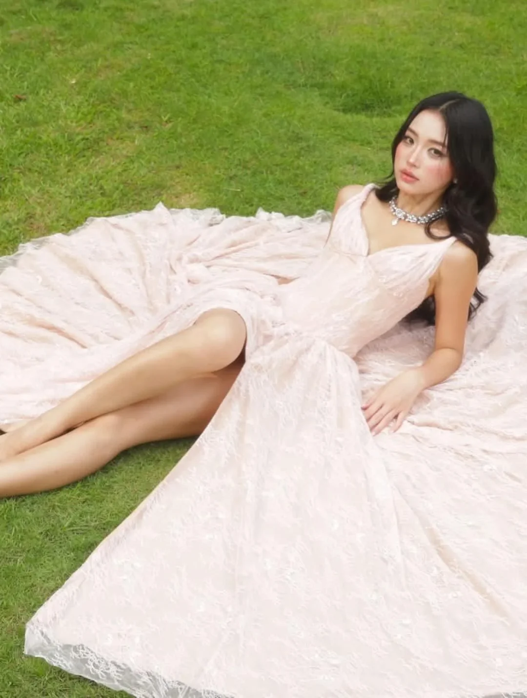 Ảnh 5 của Váy dạ hội ren hồng pastel nữ