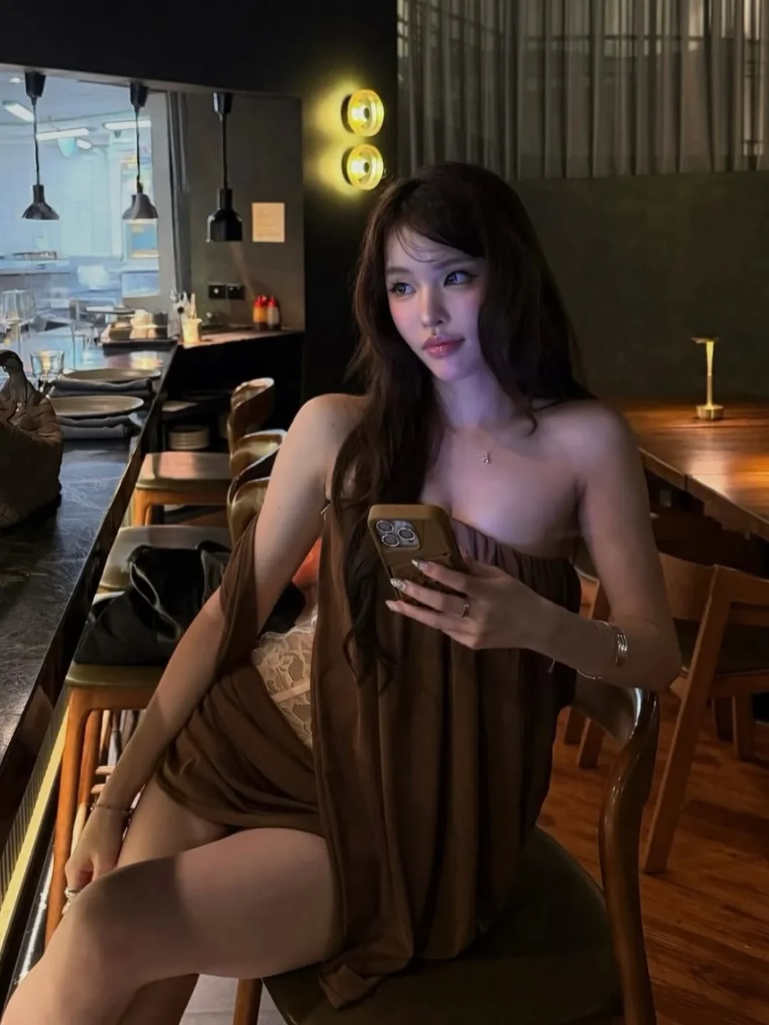 Photo 1 of Váy cúp ngực lụa nâu Doublebizz