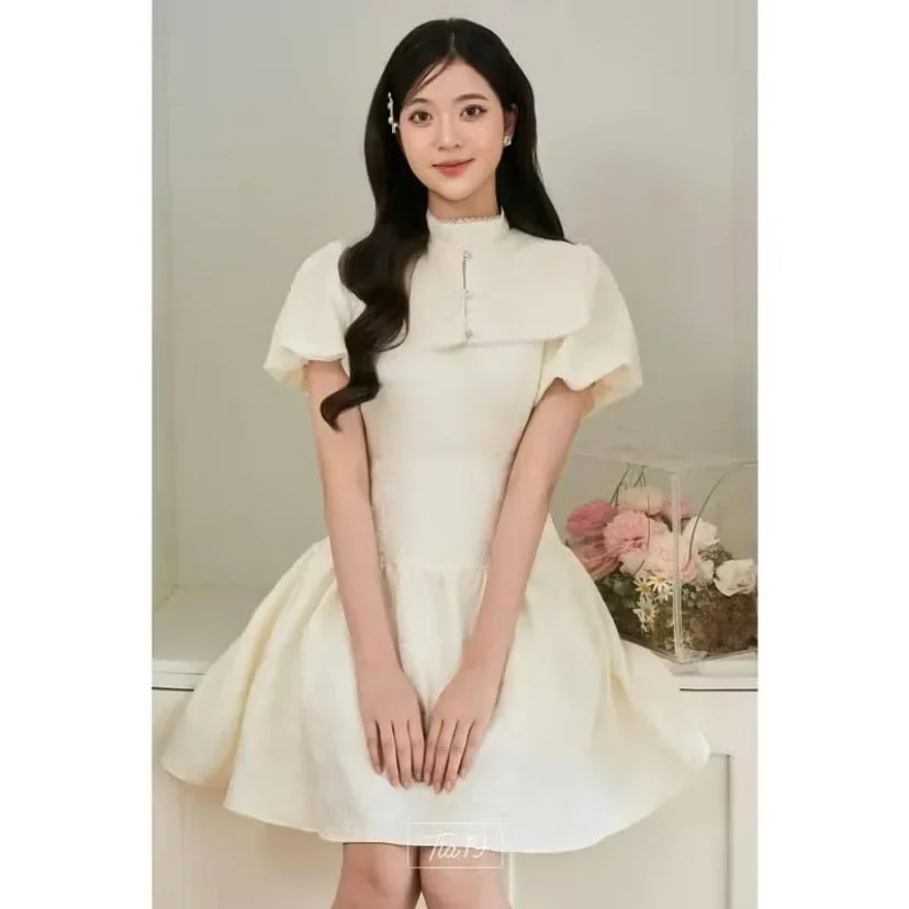 Ảnh 4 của Đầm trắng tay phồng nữ tính