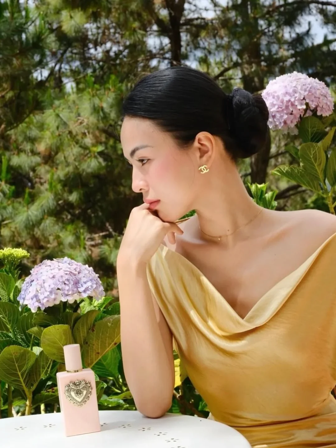 Ảnh 6 của Đầm dài lụa vàng nhạt NAN size S