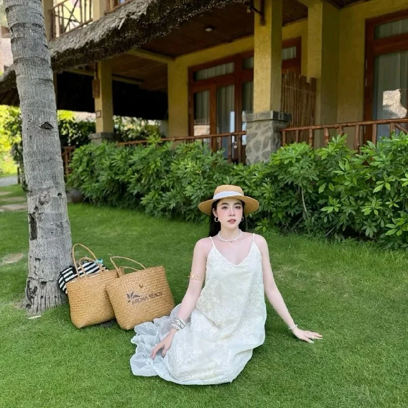 Photo 4 of Váy maxi trắng boho nữ